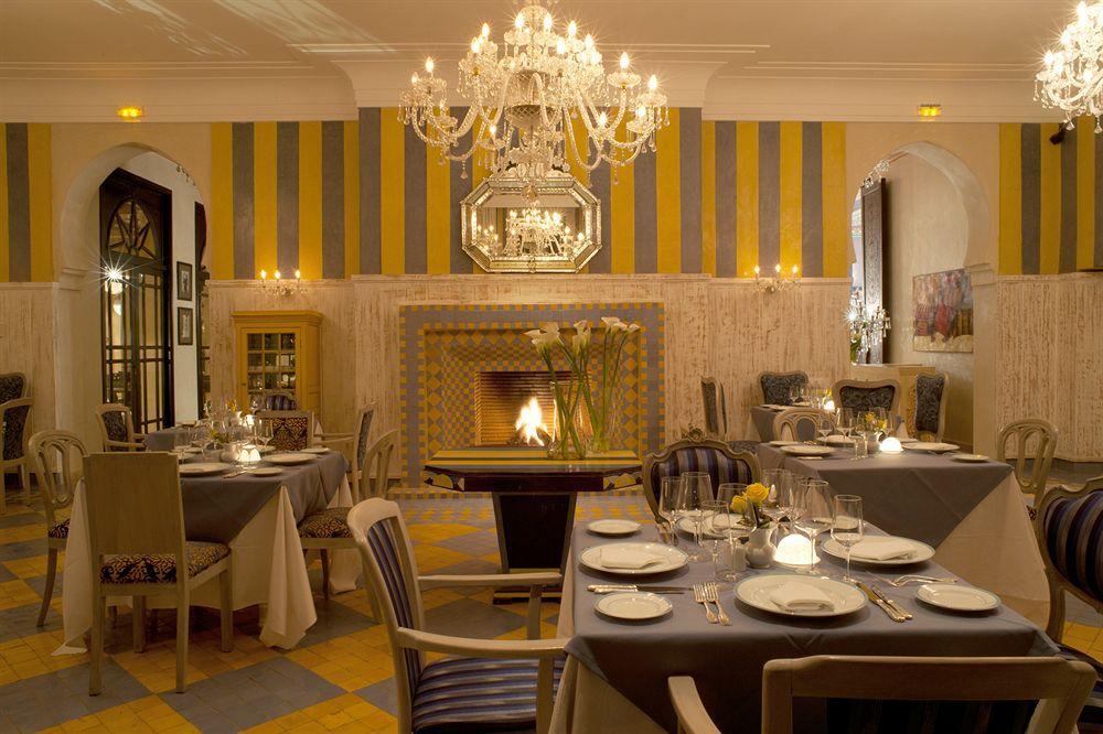 ホテル チグミザ スイーツ&パビリオンズ Ouled Jelal レストラン 写真 Restaurant