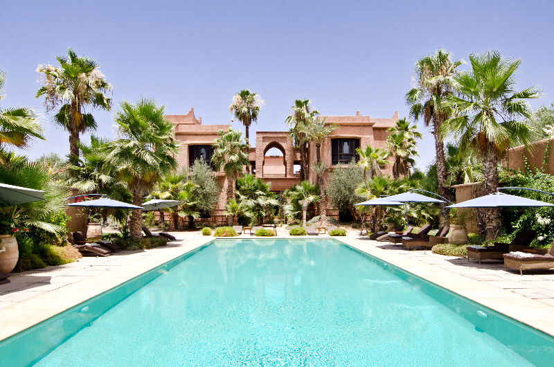 ホテル チグミザ スイーツ&パビリオンズ Ouled Jelal エクステリア 写真 The swimming pool at the hotel