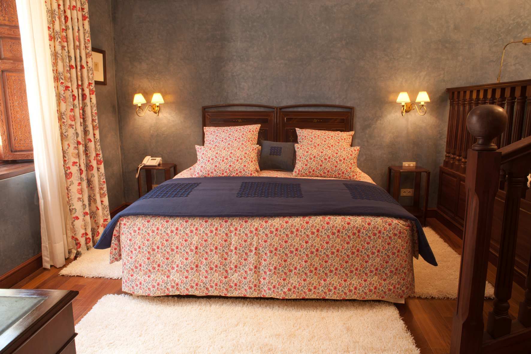 ホテル チグミザ スイーツ&パビリオンズ Ouled Jelal エクステリア 写真 A bed with a bed skirt