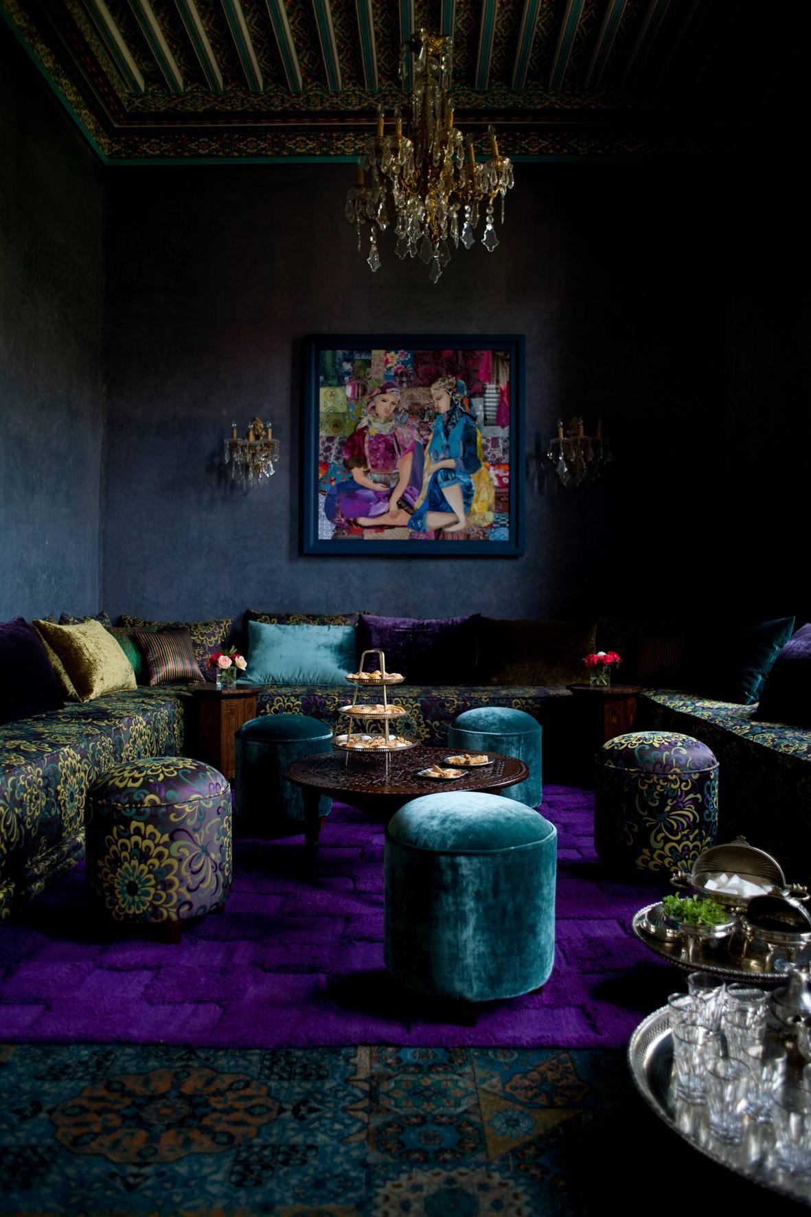 ホテル チグミザ スイーツ&パビリオンズ Ouled Jelal インテリア 写真 The interior of the nightclub